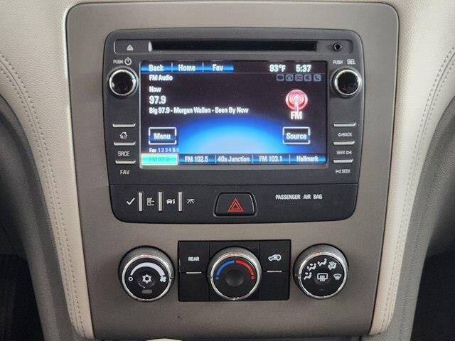 2017 Chevrolet Traverse - $9,637
