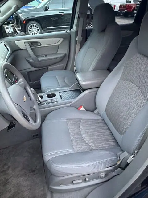 2015 Chevrolet Traverse - $9,999