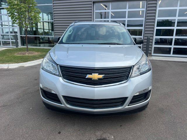 2016 Chevrolet Traverse - $8,897