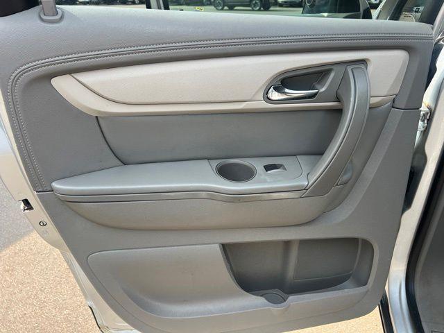 2016 Chevrolet Traverse - $8,897