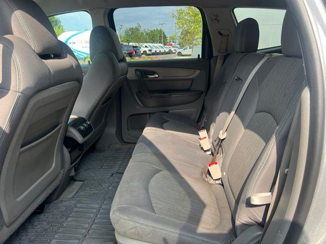 2016 Chevrolet Traverse - $8,897