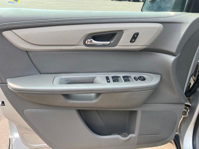 2016 Chevrolet Traverse - $8,897
