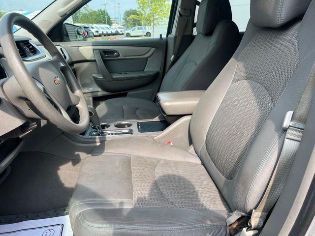 2016 Chevrolet Traverse - $8,897