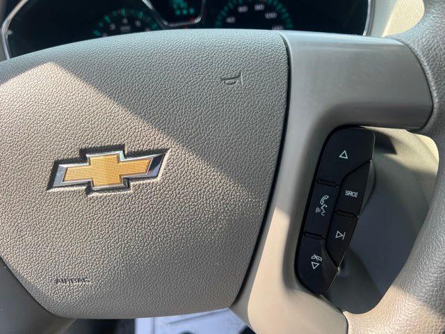 2016 Chevrolet Traverse - $8,897