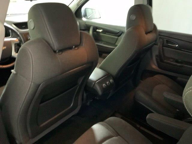 2014 Chevrolet Traverse - $7,155