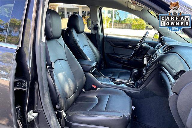2017 Chevrolet Traverse - $14,876