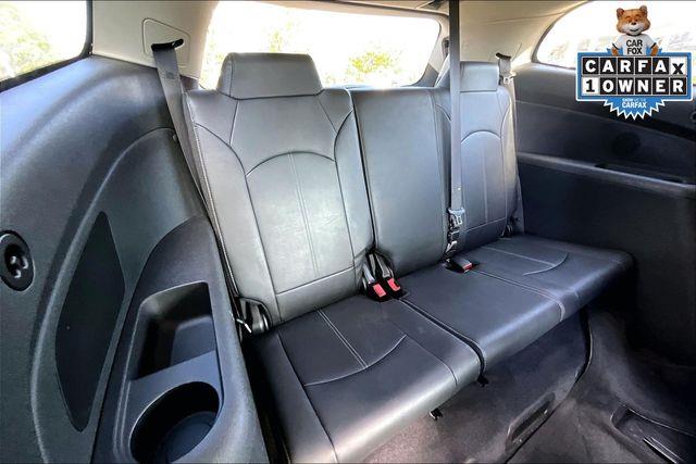 2017 Chevrolet Traverse - $14,876
