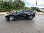 2016 Traverse Thumbnail 4