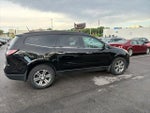 2016 Traverse Thumbnail 10