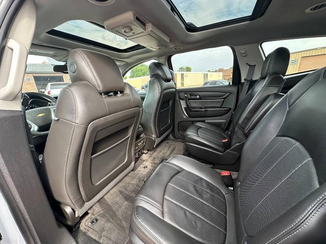 2016 Chevrolet Traverse - $14,900