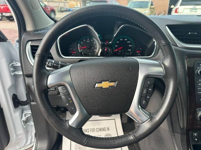 2016 Chevrolet Traverse - $14,900