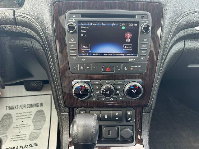 2016 Chevrolet Traverse - $14,900