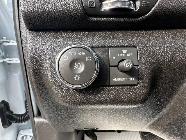 2016 Chevrolet Traverse - $14,900