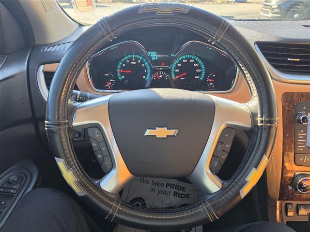 2014 Chevrolet Traverse - $7,990