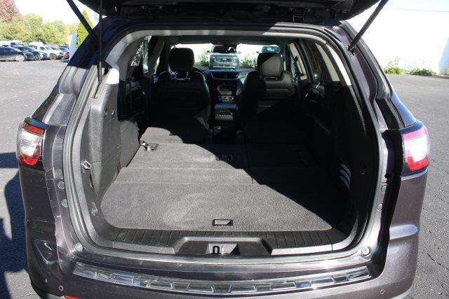 2017 Chevrolet Traverse - $13,575
