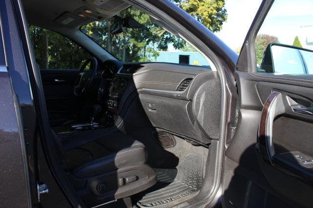 2017 Chevrolet Traverse - $13,575