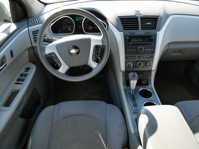 2010 Chevrolet Traverse - $3,987