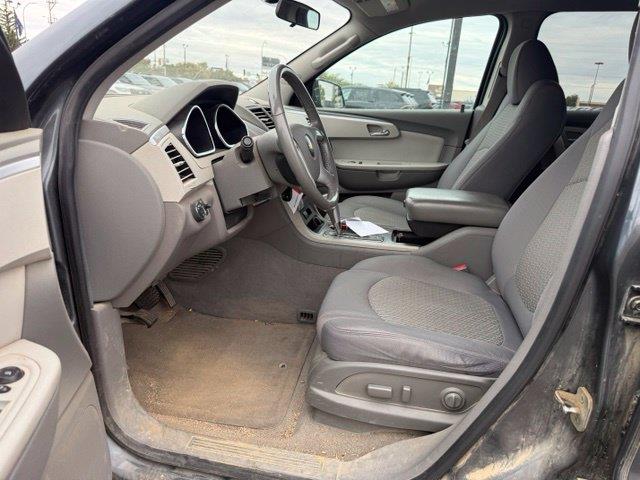 2010 Chevrolet Traverse - $4,750