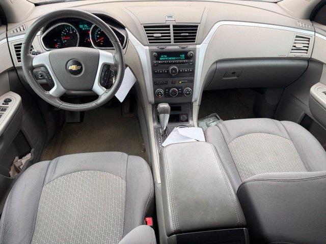 2010 Chevrolet Traverse - $4,750