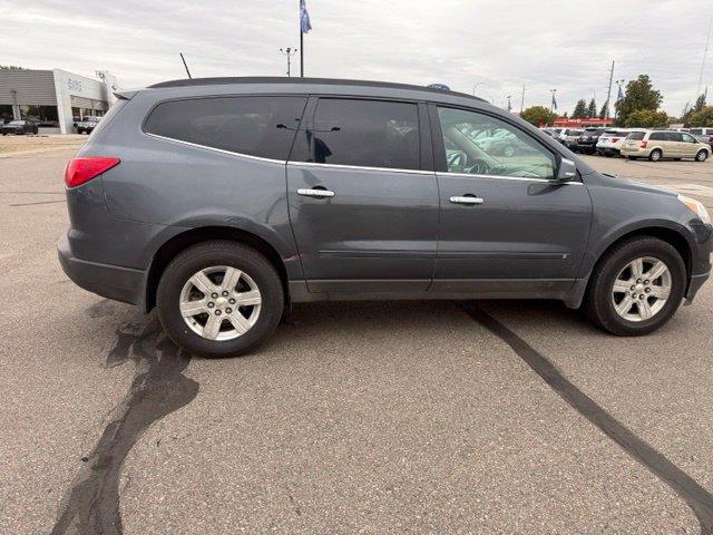2010 Chevrolet Traverse - $4,750