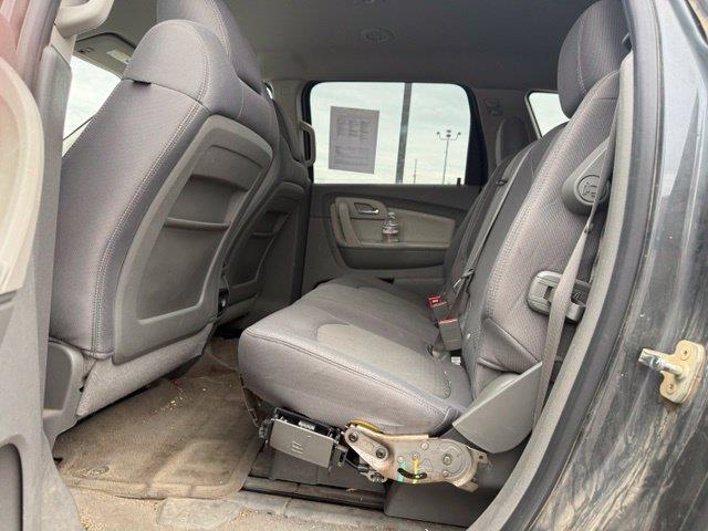 2010 Chevrolet Traverse - $4,750