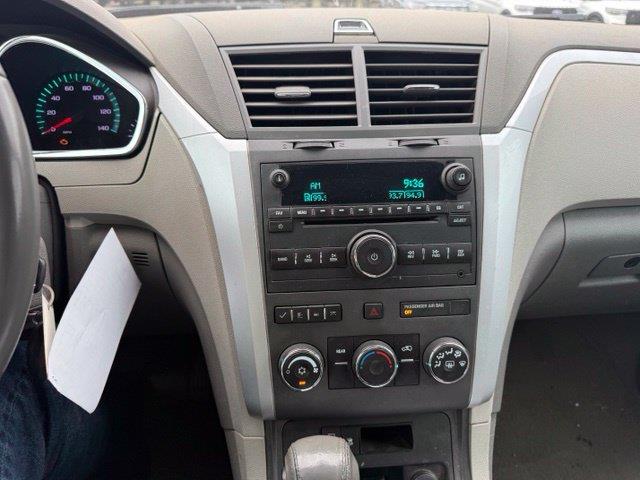 2010 Chevrolet Traverse - $4,750