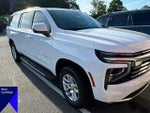 2025 Suburban Thumbnail 4
