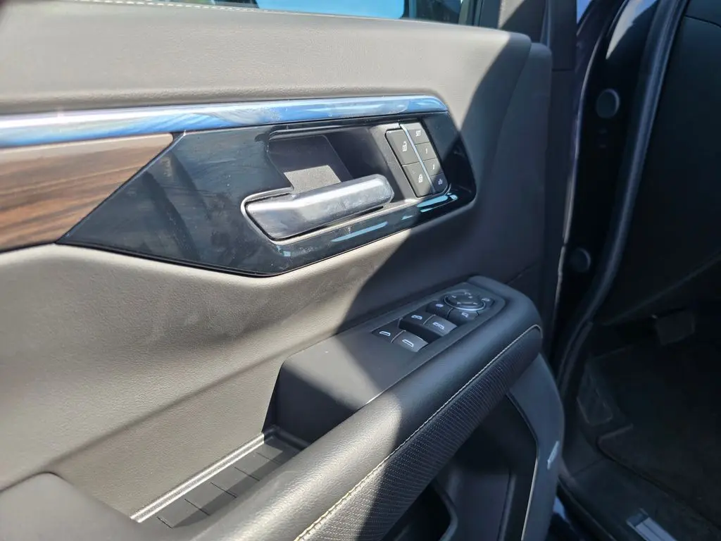 2025 Chevrolet Suburban - $58,499