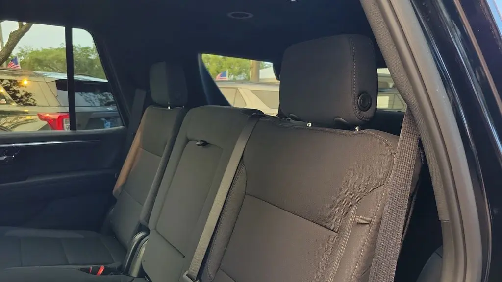2025 Chevrolet Tahoe LS