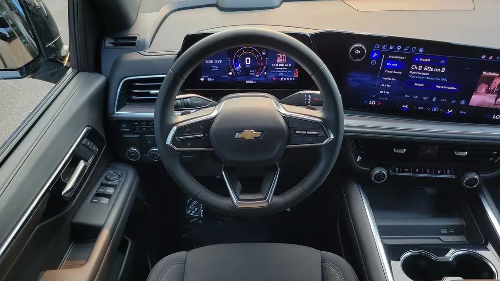 2025 Chevrolet Tahoe LS