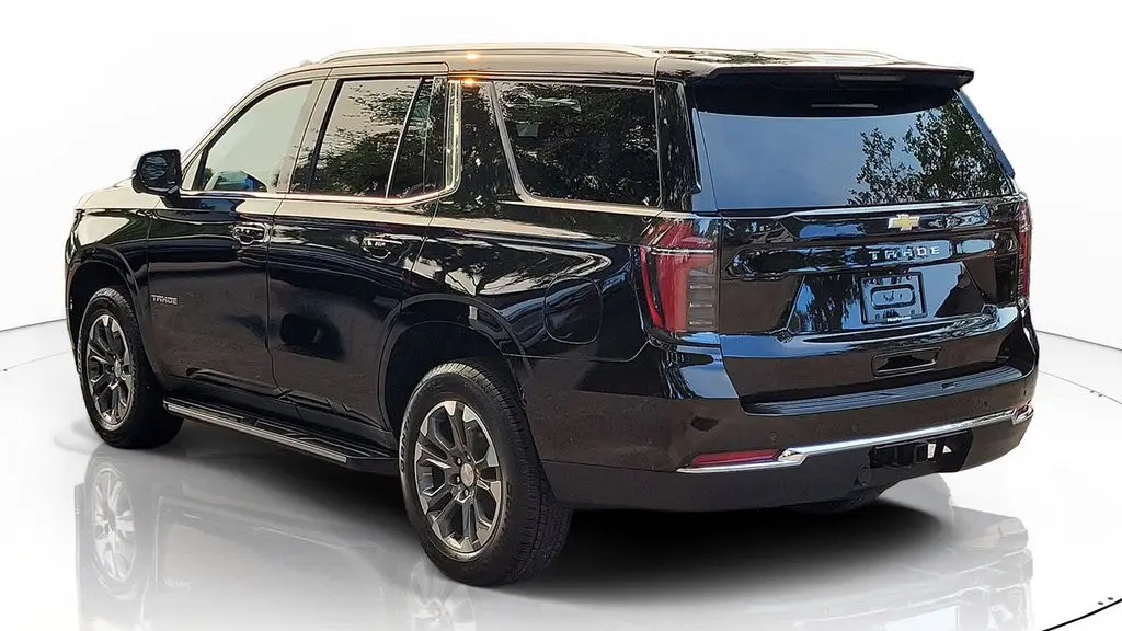 2025 Chevrolet Tahoe LS