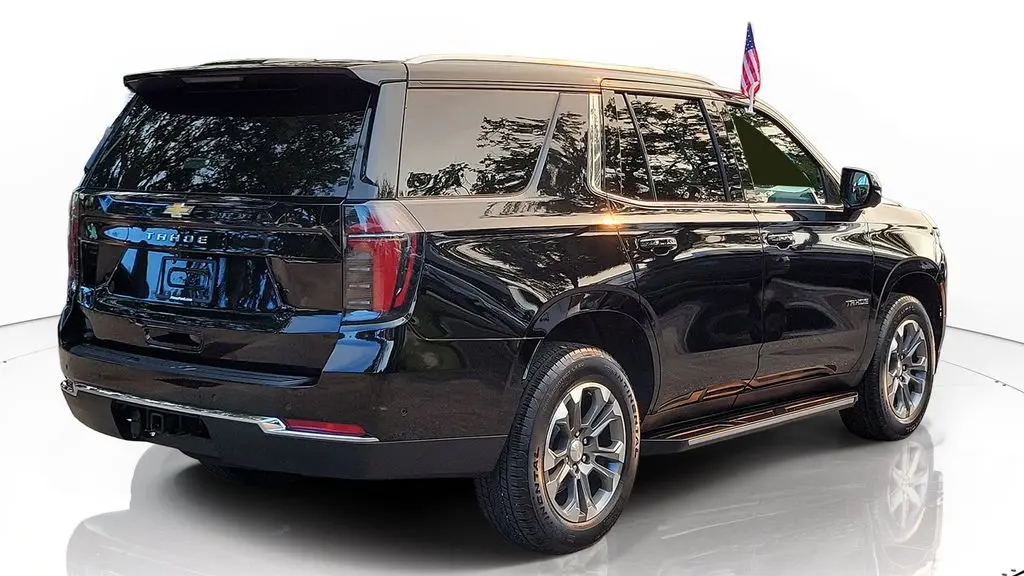 2025 Chevrolet Tahoe LS