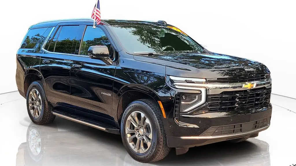 2025 Chevrolet Tahoe LS