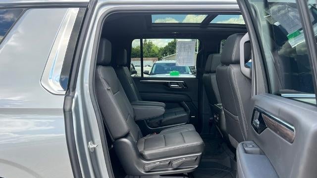 2025 Chevrolet Suburban LT