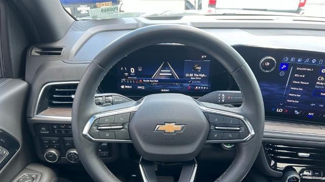 2025 Chevrolet Suburban LT