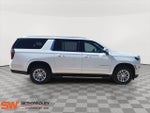 2025 Suburban Thumbnail 8