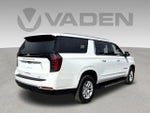 2025 Suburban Thumbnail 22