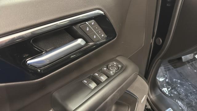 2025 Chevrolet Suburban - $67,990