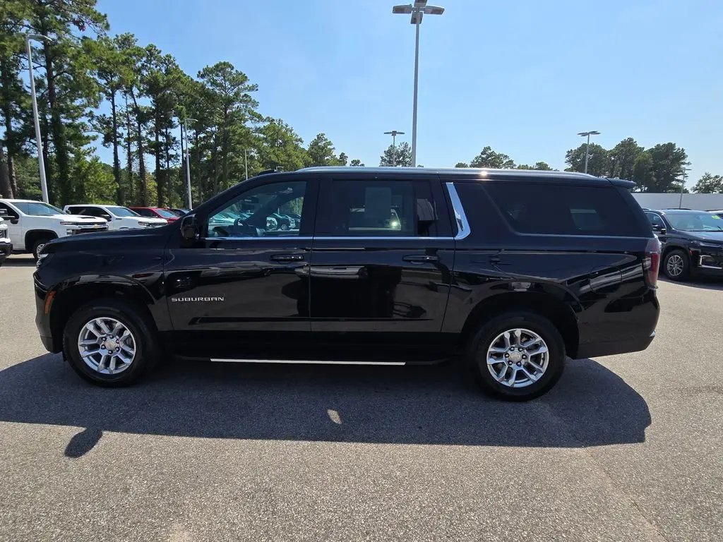 2025 Chevrolet Suburban - $53,299