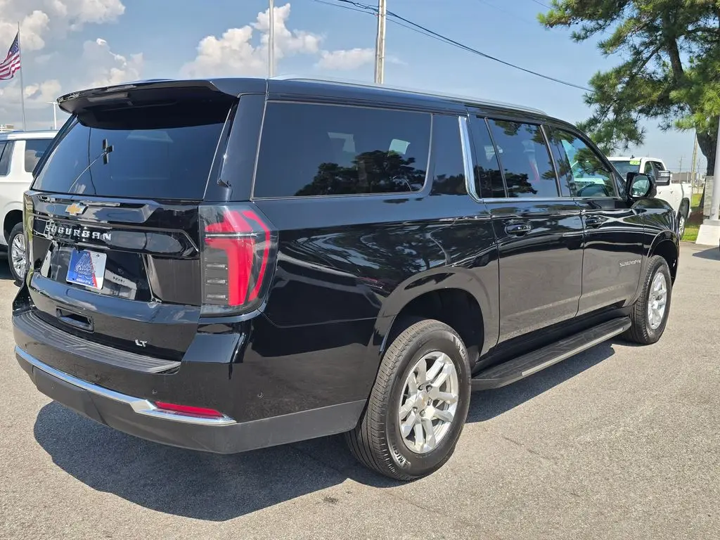 2025 Chevrolet Suburban - $53,299