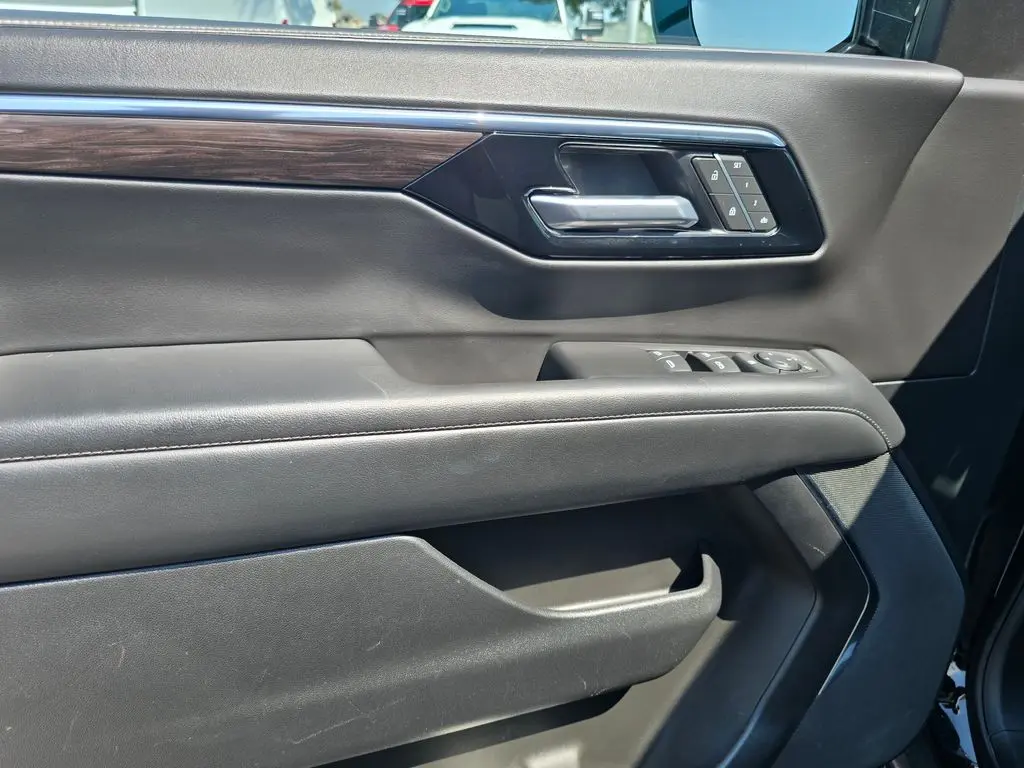 2025 Chevrolet Suburban - $53,299