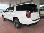 2025 Suburban Thumbnail 14