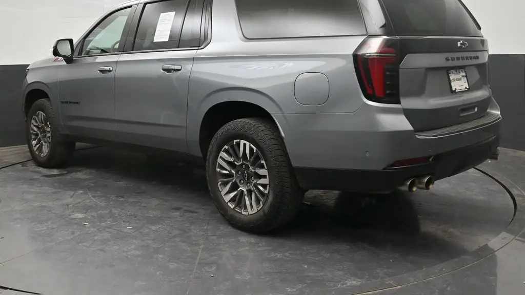 2025 Chevrolet Suburban Z71