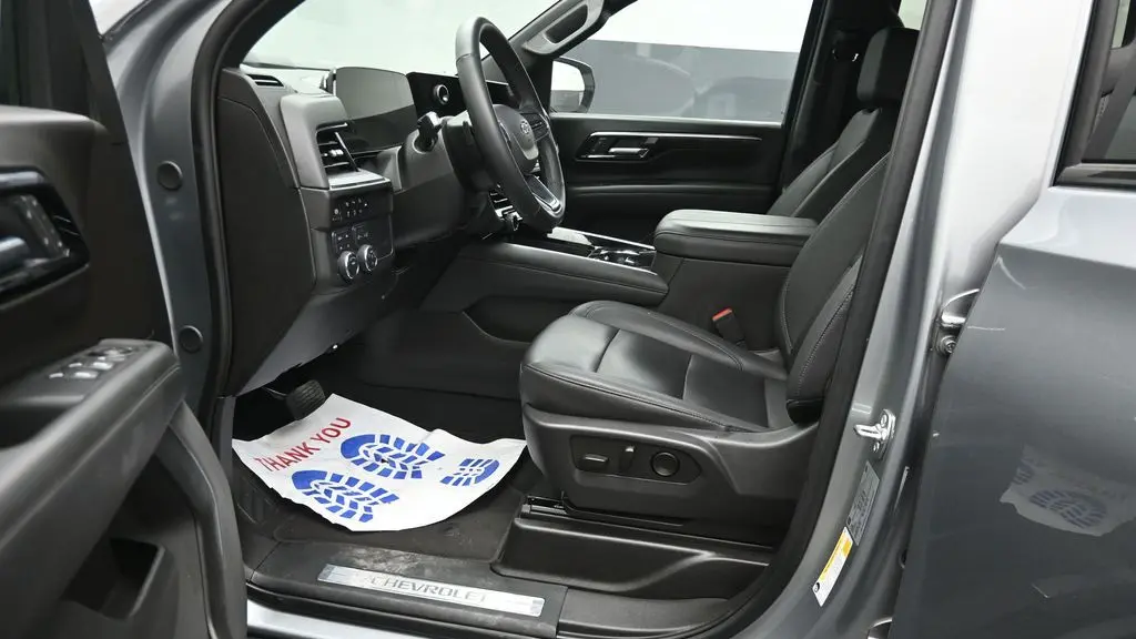 2025 Chevrolet Suburban Z71