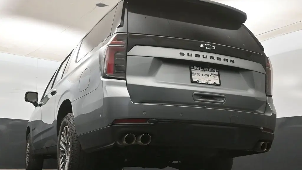 2025 Chevrolet Suburban Z71