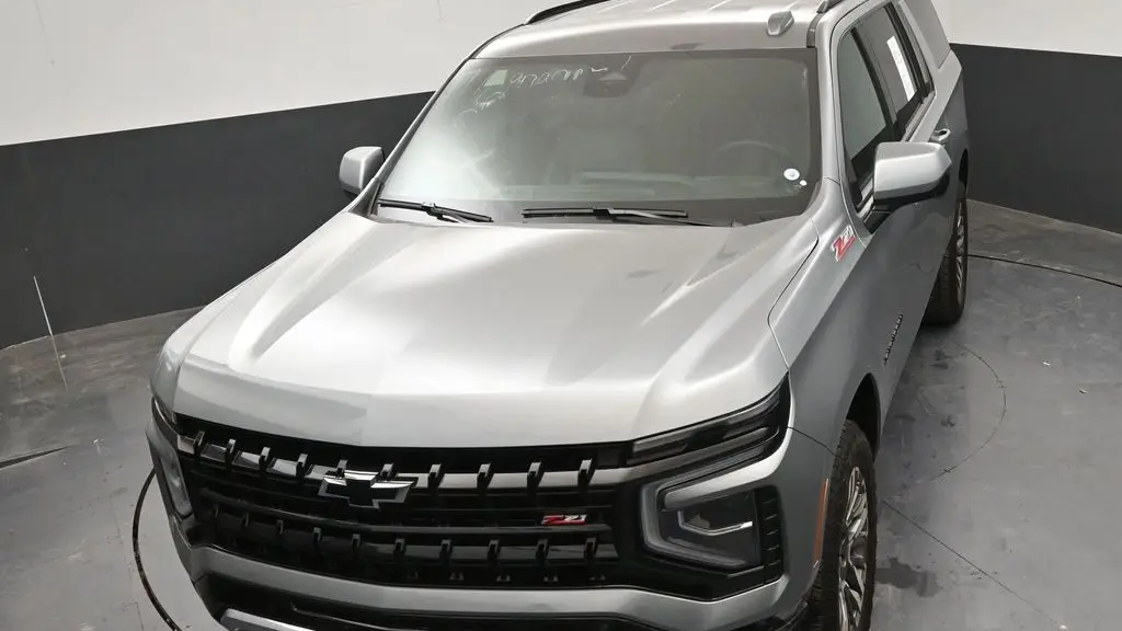 2025 Chevrolet Suburban Z71
