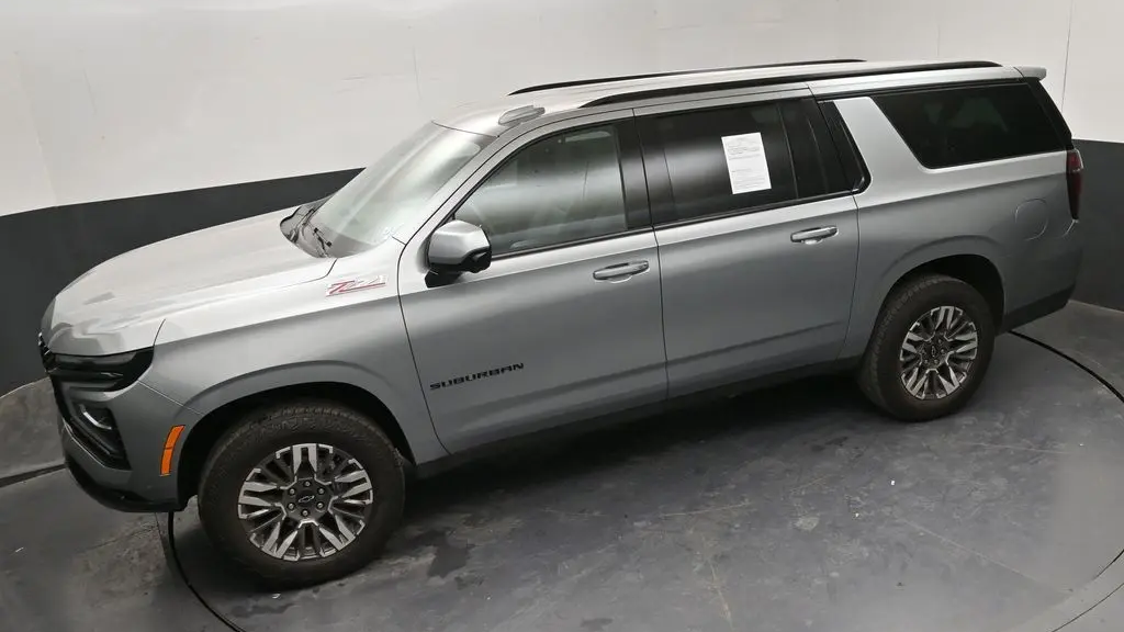 2025 Chevrolet Suburban Z71