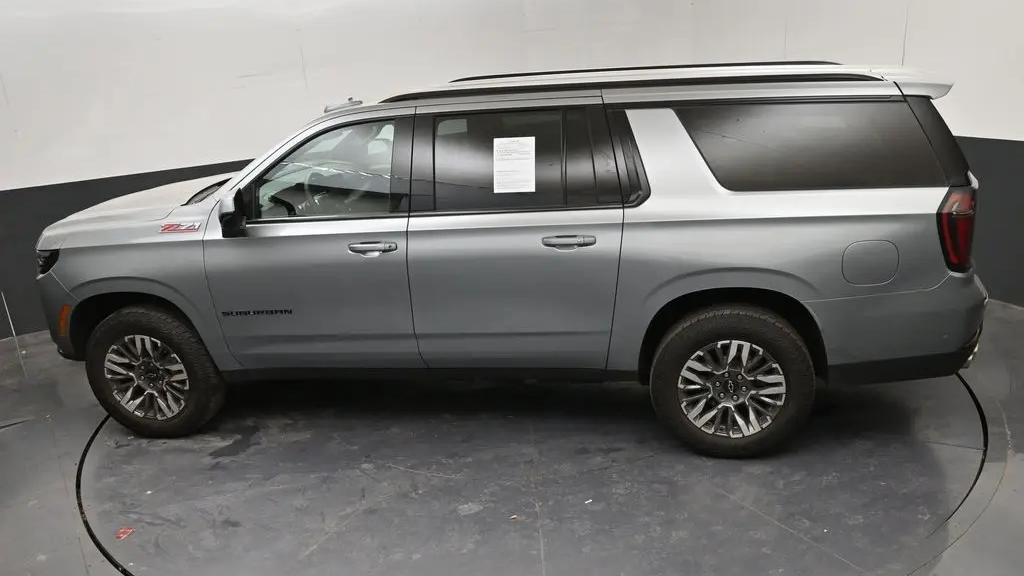 2025 Chevrolet Suburban Z71