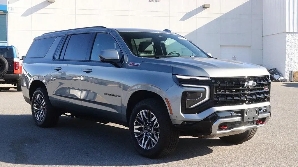 2025 Chevrolet Suburban Z71
