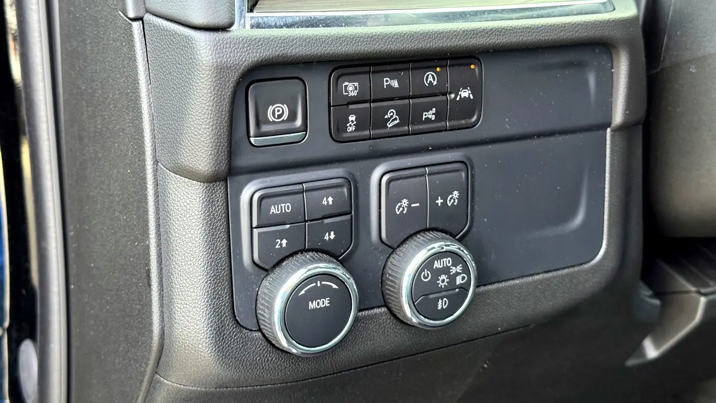 2025 Chevrolet Suburban Z71